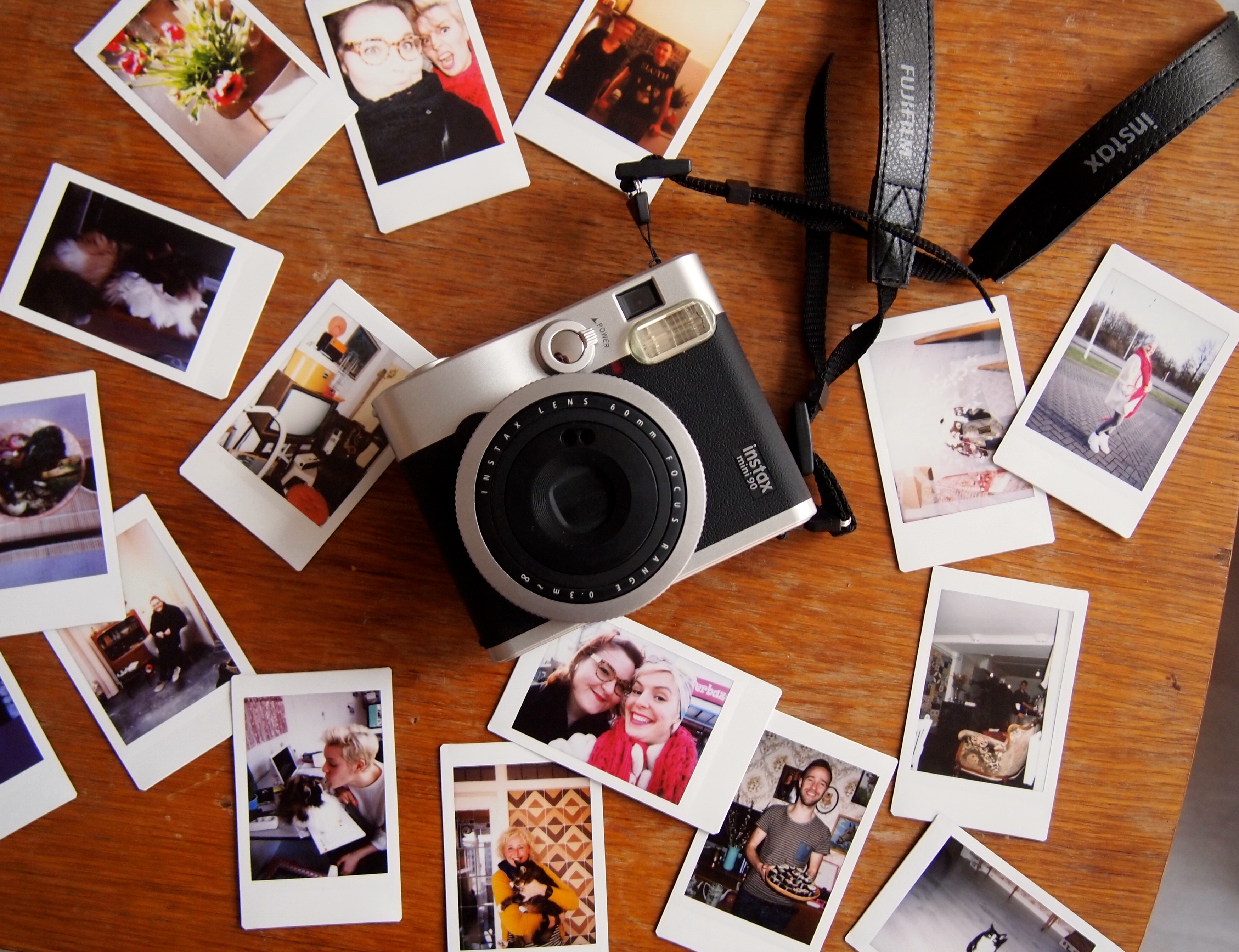 Vooroordeel Tomaat Meander Review: Fujifilm Instax Mini 90 | De Groene Meisjes