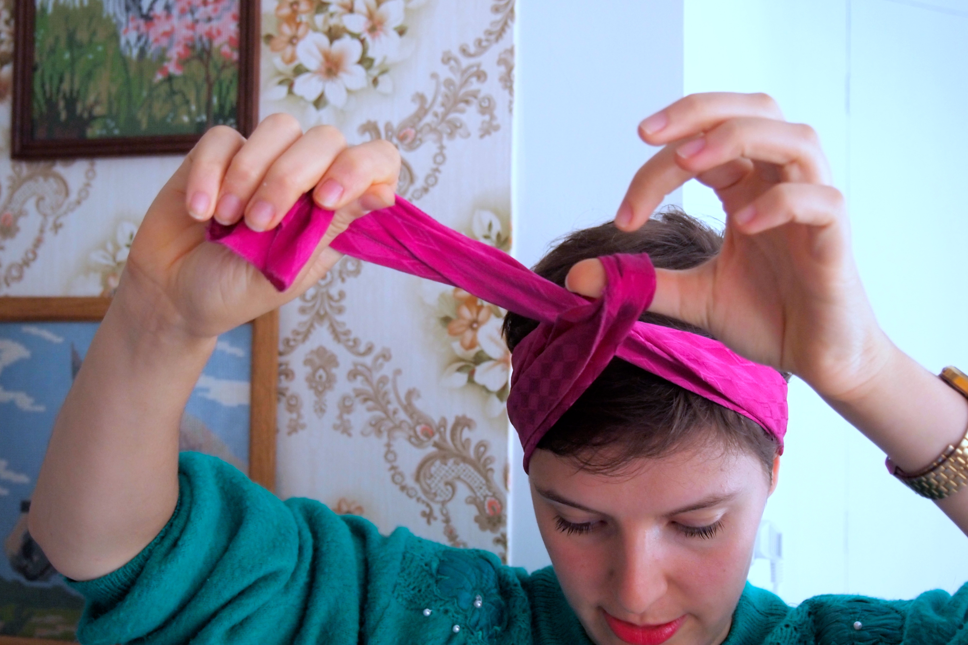 grafisch bovenstaand Likeur Tutorial: vintage haarband knopen | De Groene Meisjes